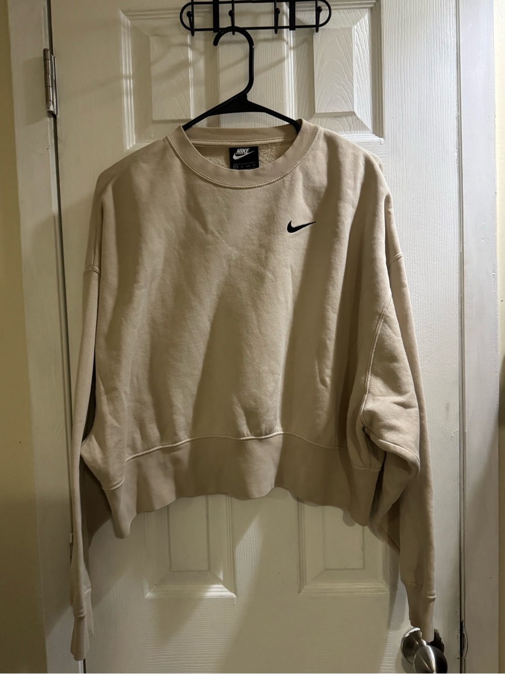 Nike Sportswear Essential Fleece Crewneck Sweatshirt  Women’s Size XS